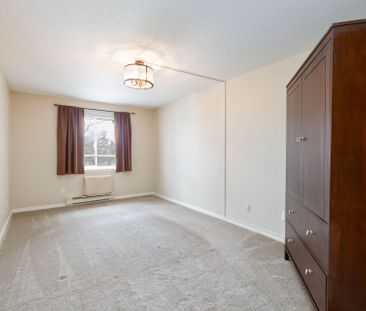 For Lease - 111 Grew Boulevard Unit# 309, Georgina, Ontario - Photo 5
