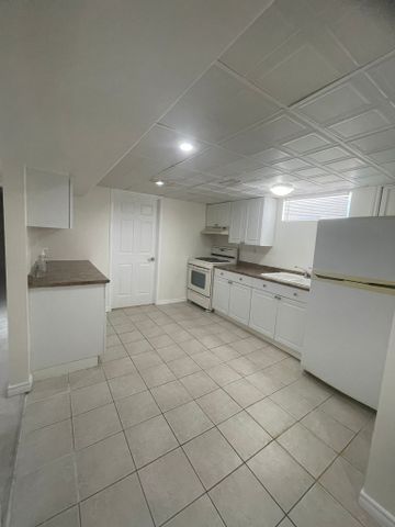 For Lease - 27 Deerborn Drive Unit# BSMT, Hamilton, Ontario - Photo 3