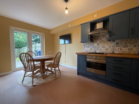 17A Westway Hill, Belfast , BT13 3NZ - Photo 3