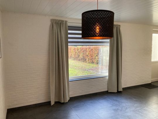 Huis - Te huur - Photo 1