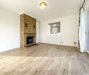 Guelphs Lane, CM6, Dunmow - Photo 3