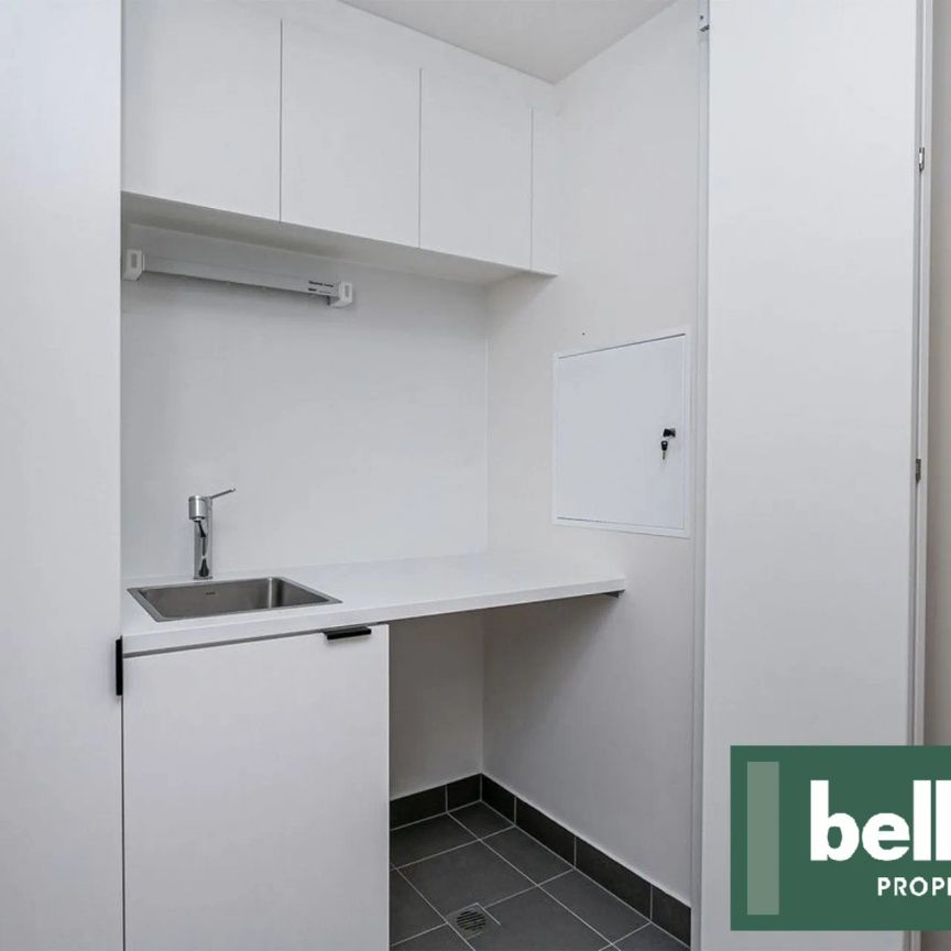 Stylish Apartment for Lease in West Lakes! - Photo 1