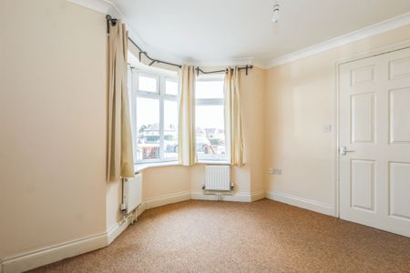 1 bedroom apartment to rent Priory View Road, Bournemouth, BH9 - Photo 4
