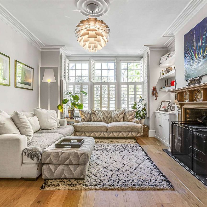 Udney Park Road, Teddington, Middlesex, TW11 9BB - Photo 1