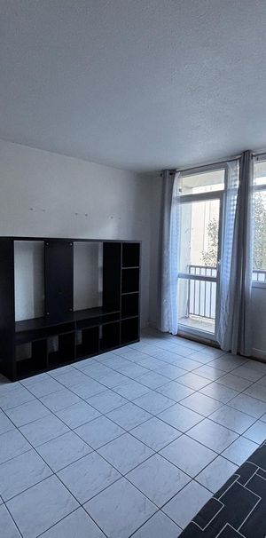 Location Appartement 1 pièce 26m² - Photo 1