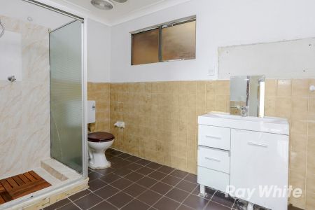 UNIT IN PRIME LOCATION - Photo 5