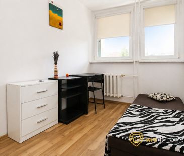 3 niezależne pokoje + balkon | osobna kuchnia - Photo 6