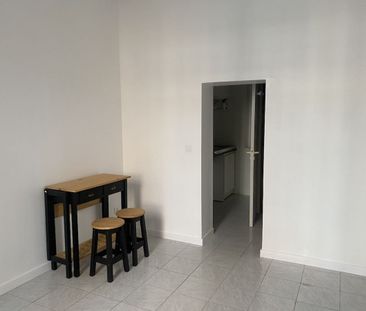 Location Appartement 1 pièce 16m² ALBI 81000 - Photo 4
