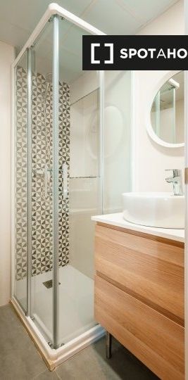 madrid, Community of Madrid 28902 - Photo 1