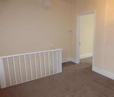 Vincent Place - Photo 3