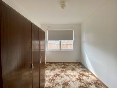 13 Dean Street, Belmont - Photo 5