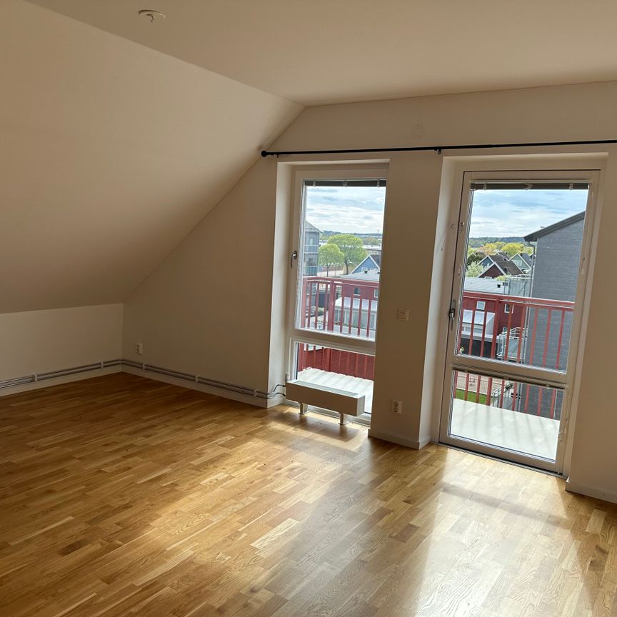 Safirgatan 16-1rok(lgh 1341) - Photo 1