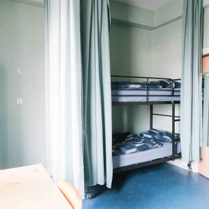 Twin Shared Dorm Room - Photo 3