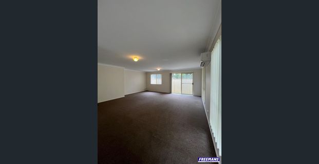3 Bedroom Unit - Close to Town - Photo 1