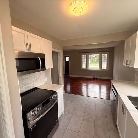 For Lease - 63 Greenfield Drive, London South, Ontario - Photo 1