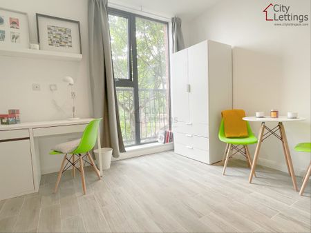 1 Bedroom Studio - Photo 4