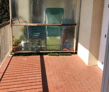 HYERES QUARTIER OLBIUS RIQUIER T4 75 M2 LOUE VIDE 1160 EURCC - Photo 2