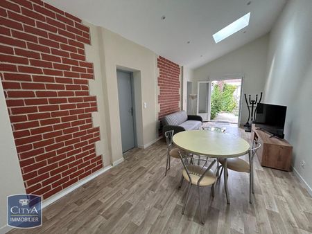 Location Appartement 4 pièces 92m² AGEN 47000 - Photo 2