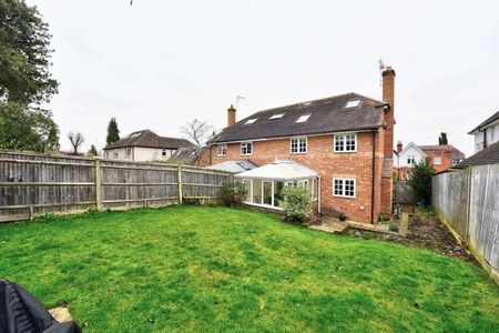 Belle Vue Road, Henley-on-thames, RG9 - Photo 2