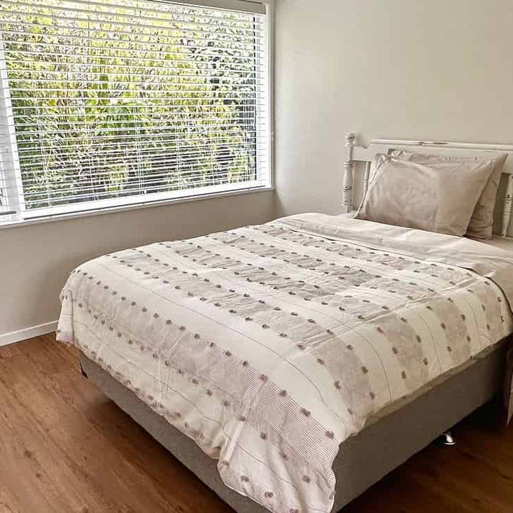 Three-bedroom Beauty - Photo 1