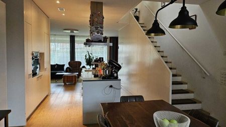 Centrally located house is looking for you! - Photo 5