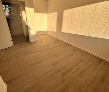 Zimmer in neu gegründeter, Renovierten 4-Zimmerwohnung frei - Foto 1