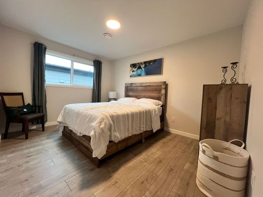 Brand New 3 Bedroom Townhome - Photo 1