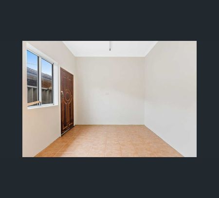 5 Churm Street, Hamilton Hill, WA 6163 - Photo 3