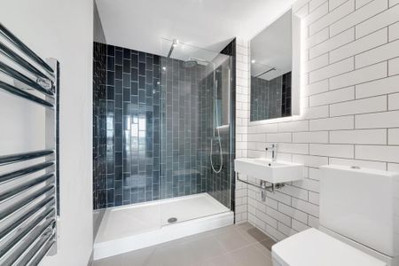 3 bedroom apartment to rent - Photo 5