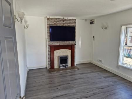 Anglesey Road, Burton upon Trent, DE14 - Photo 3