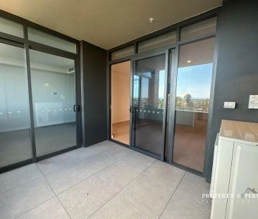 “Prime Location Modern 2-Bedroom Apartment, Steps from Tallawong Me... - Photo 2