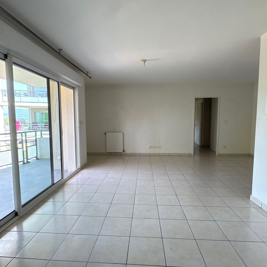 Location Appartement 3 pièces 68m² ST RAMBERT D ALBON 26140 - Photo 1