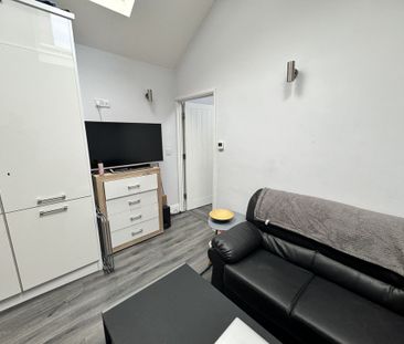 Brook Street, The Groves - P10837 - Photo 3