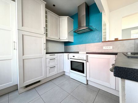 Location Maison 4 pièces 93m² BREST 29200 - Photo 2