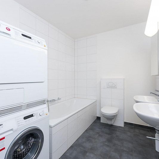 3.5-Zimmer, 87 m², CHF 2'135.-- - Foto 1