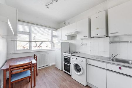 2 bedroom flat to rent - Photo 3