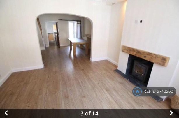 3 bedroom terraced house to rent - Photo 1