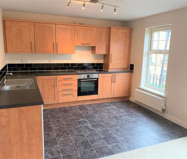 2 bedroom apartment to rent - Photo 5