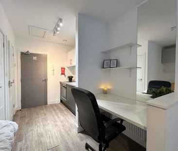 Studio to rent - Photo 6