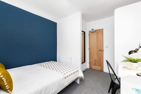 6 bedroom house to rent - Photo 3