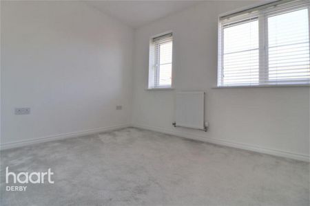 2 bedroom semi-detached house to rent - Photo 4