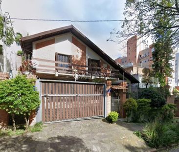Casa com 3 quartos e 190m² para alugar em Rio Branco, Porto Alegre. - Foto 1