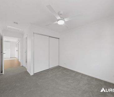 BRAND NEW & BEAUTIFULLY DESIGNED IN REDLAND BAY! - Photo 3