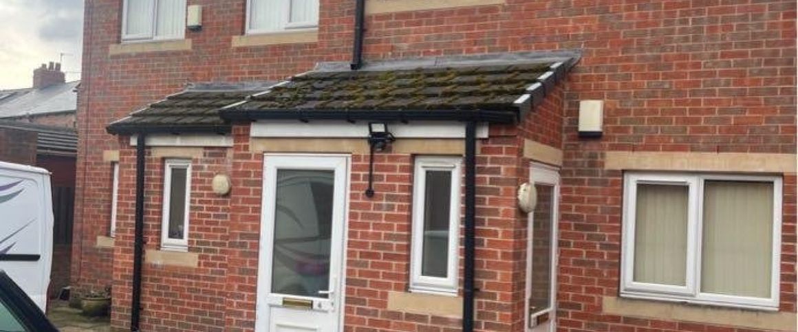 2 bed Apartment - To Let - Photo 1