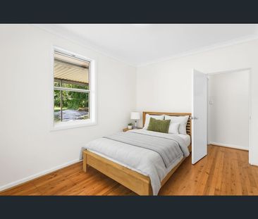 24 De Chair Road, Narraweena, NSW 2099 - Photo 5