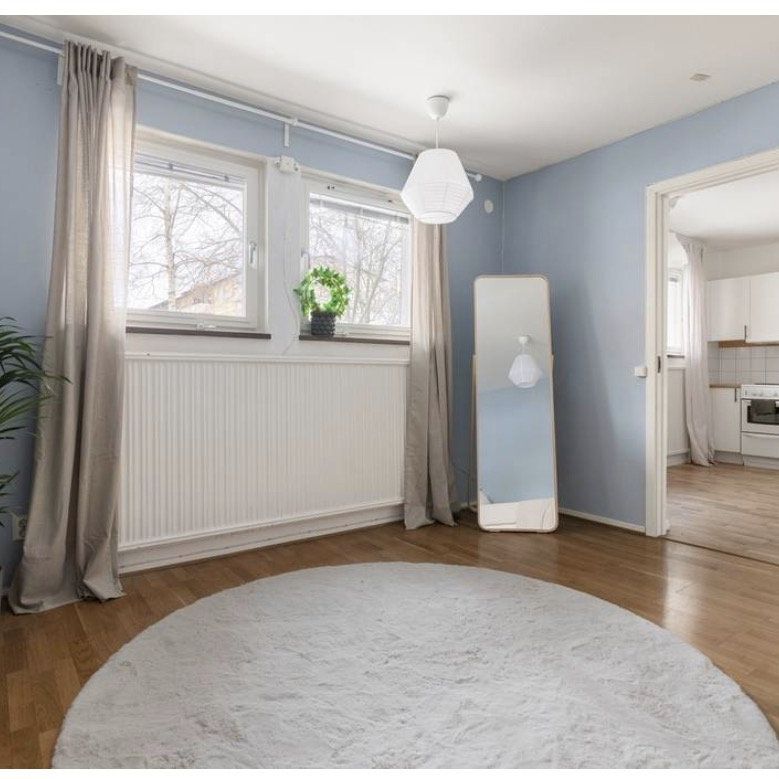 Trollesundsvägen, Bandhagen - Photo 1