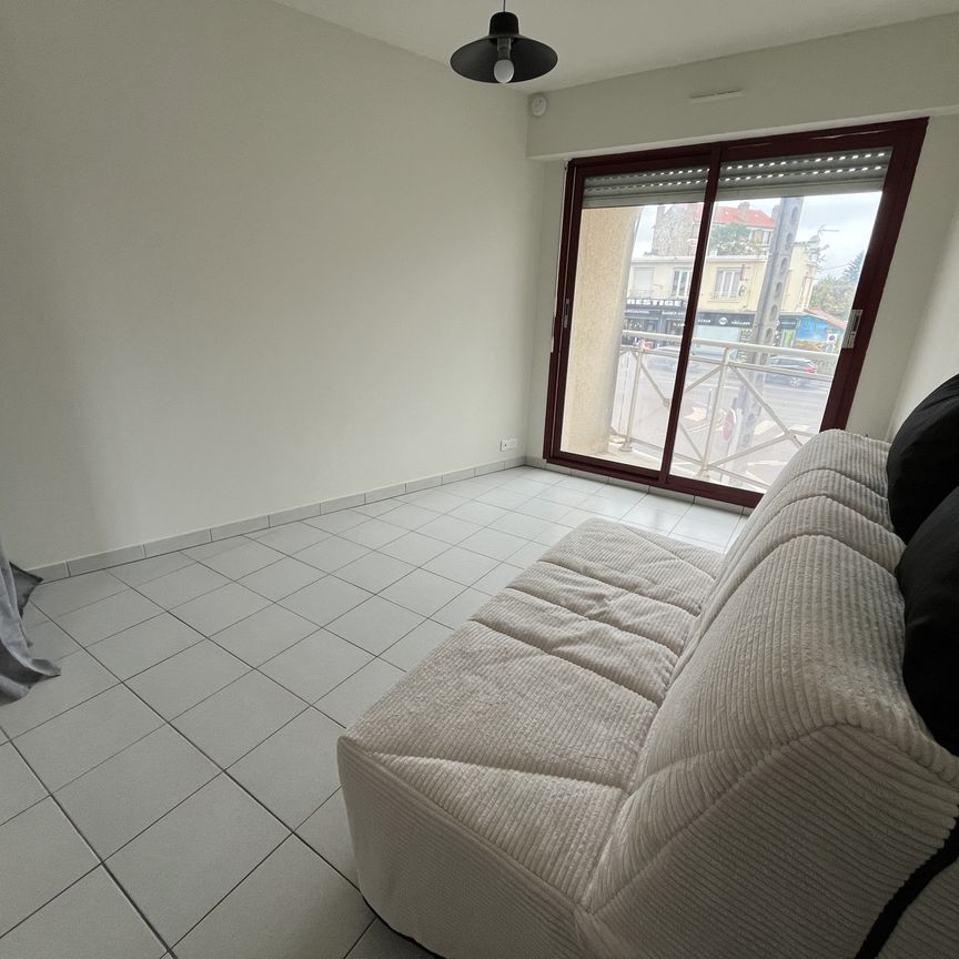 Location Appartement 1 pièce 22m² SAVIGNY SUR ORGE 91600 - Photo 1