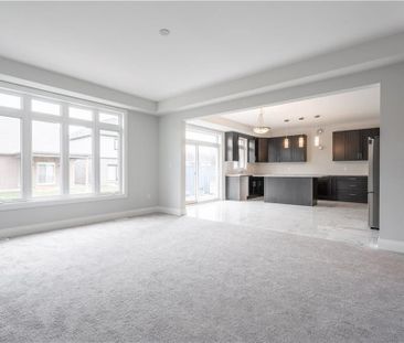 For Lease - 7482 Sherrilee Crescent, Niagara Falls, Ontario - Photo 1