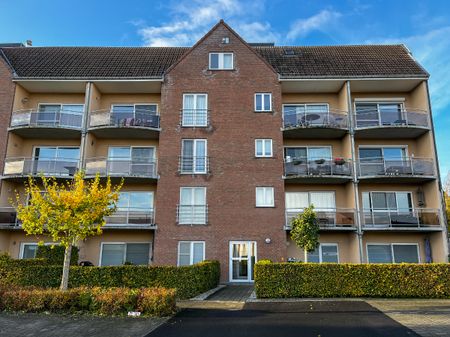 Appartement met 2 slaapkamers te huur in Harelbeke - Photo 2