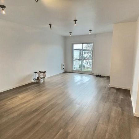 Saint Léonard- 4 1/2 avec stationnement-visite libre 23 novembre 2025 de 14:00-16:00 - Photo 3